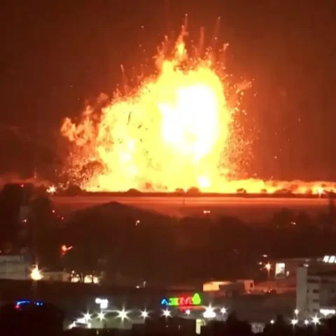 Emergency Landing at Sydney Airport