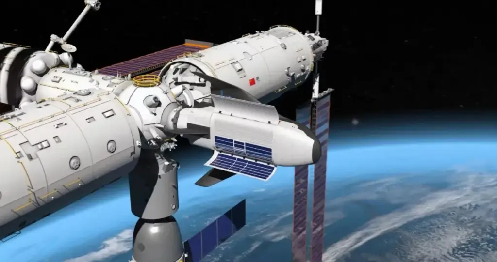 Tiangong space station with Hoalong Reusable Space Shuttle